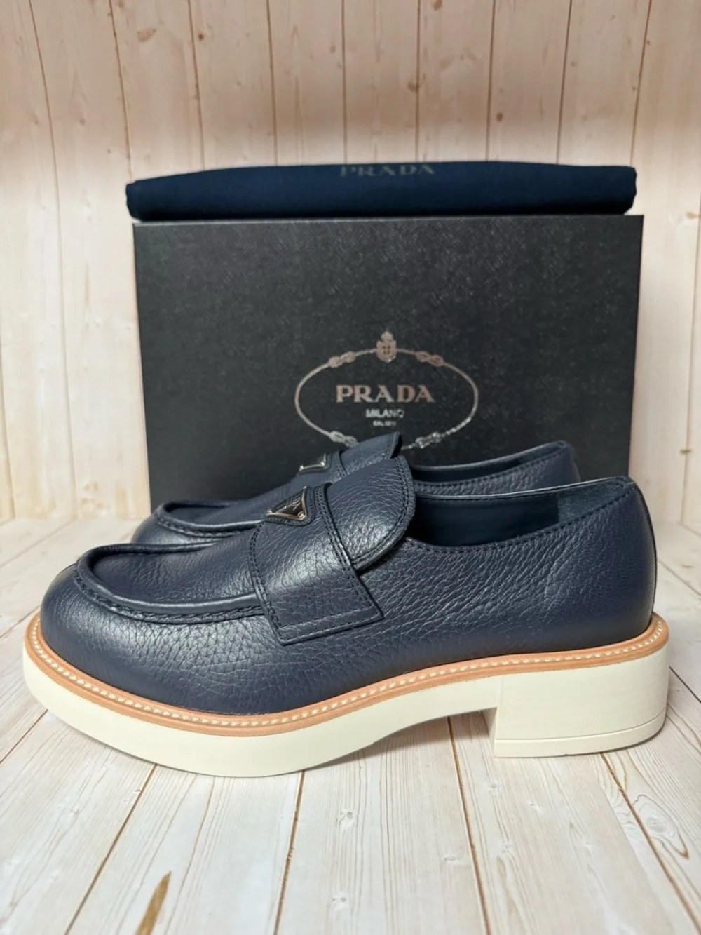 Prada Triangle-Logo Leather Loafers Navy Blue Sz 7.5UK / 8.5US - Picture 4 of 12